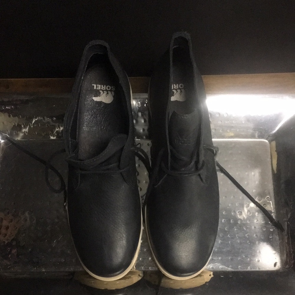 Sorel Black Leather Ankle Boots